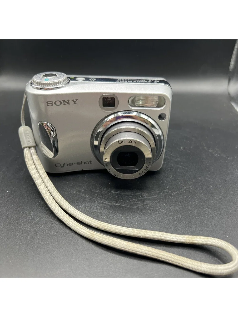 Sony Cyber-shot DSC – S90.  4.1  megapixels